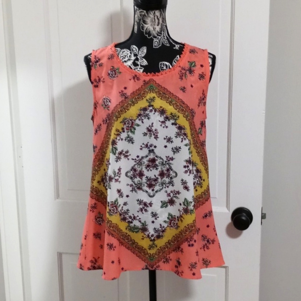 🌞Umgee🌞 - Coral Pink/White/Yellow Floral Sleeveless Top
